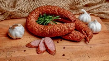 Kiełbasa jałowcowa (1kg)